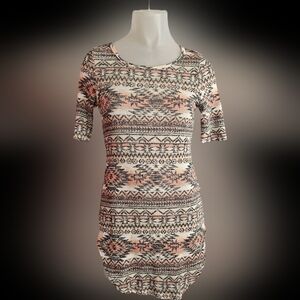 Almost Famous Pink and Black Graphic Fitted Tonic